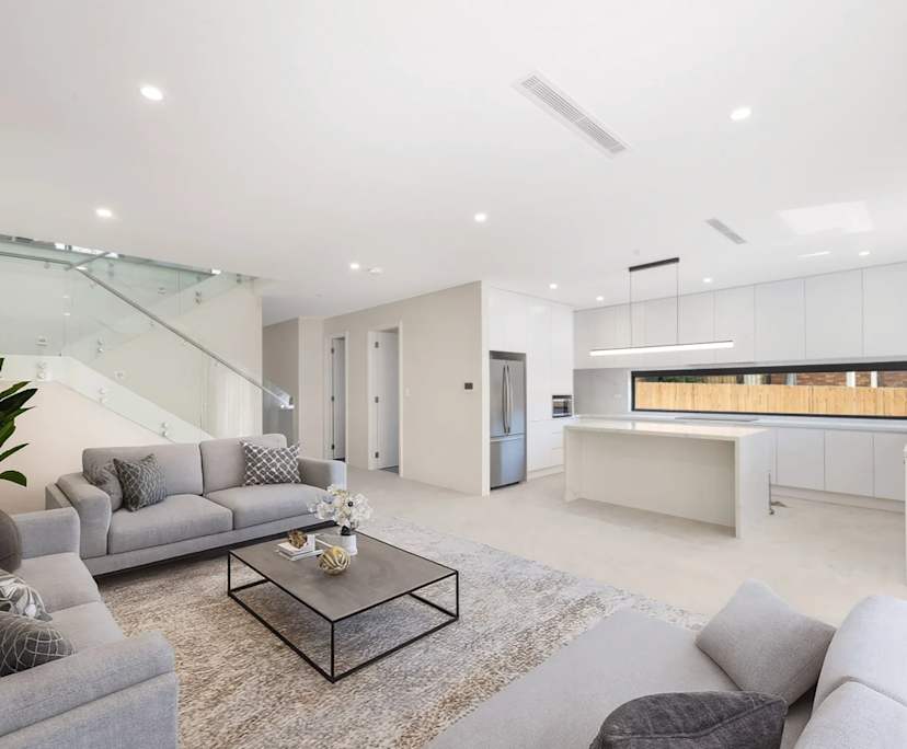 Furnished room with own bathroom