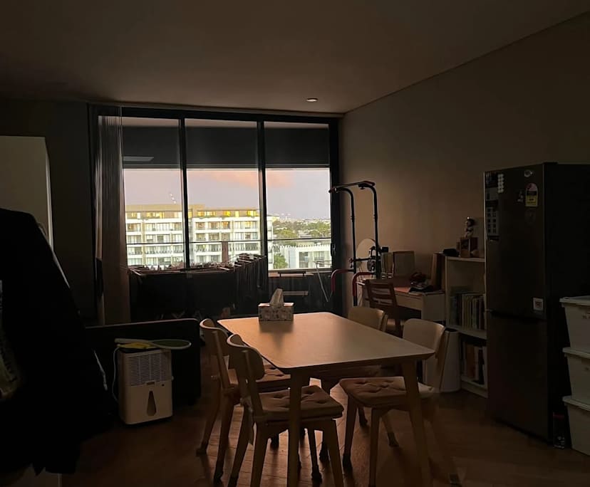 Furnished room with ensuite in a flatshare