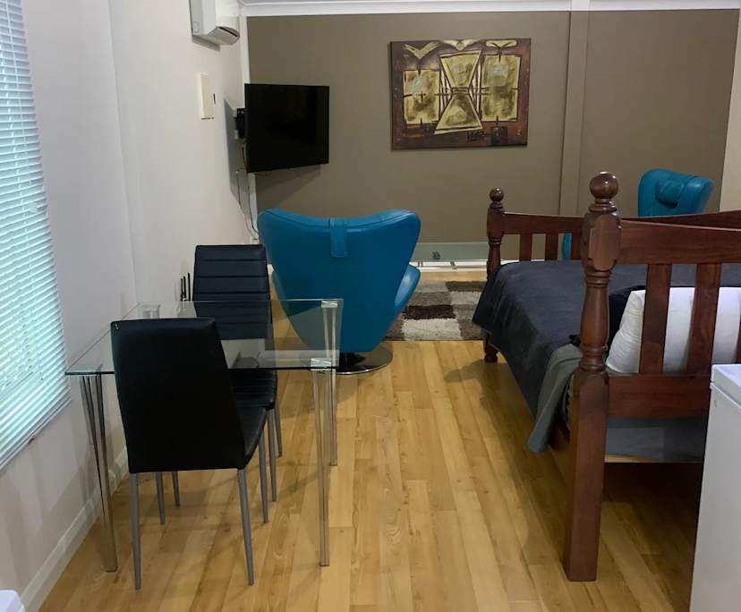 $485, Whole-property, 1 bathroom, Victoria Park WA 6100