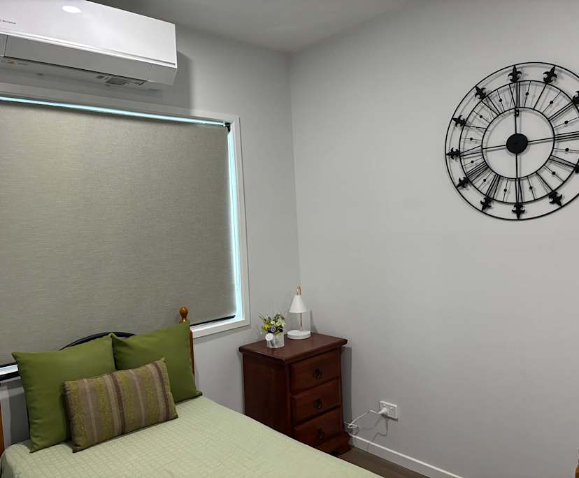 $360, Share-house, 6 bathrooms, Deer Park VIC 3023