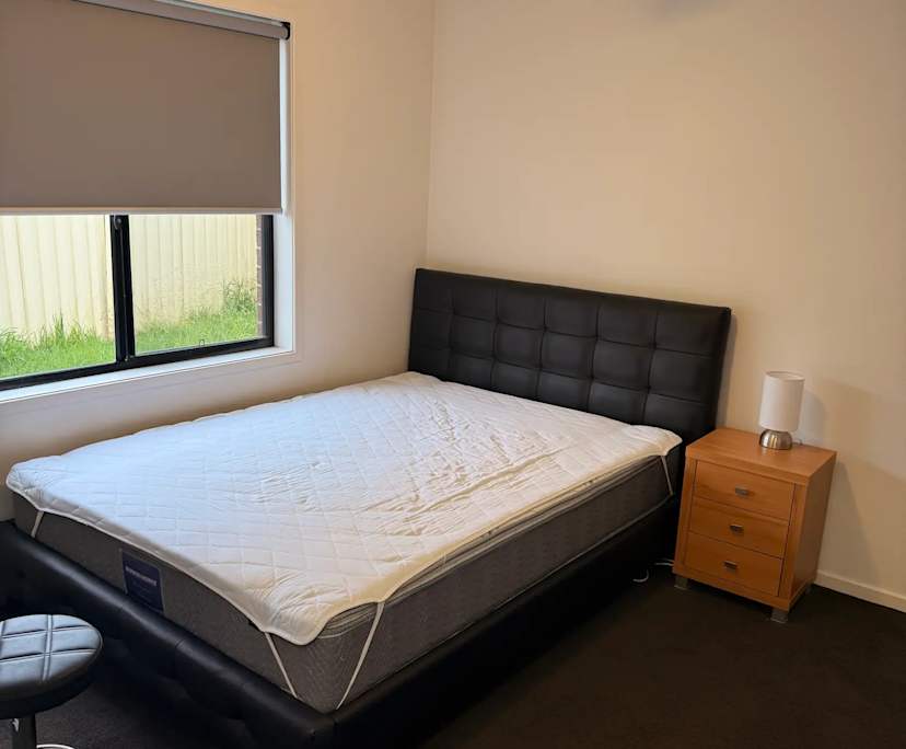 $210, Share-house, 2 rooms, Pakenham VIC 3810, Pakenham VIC 3810