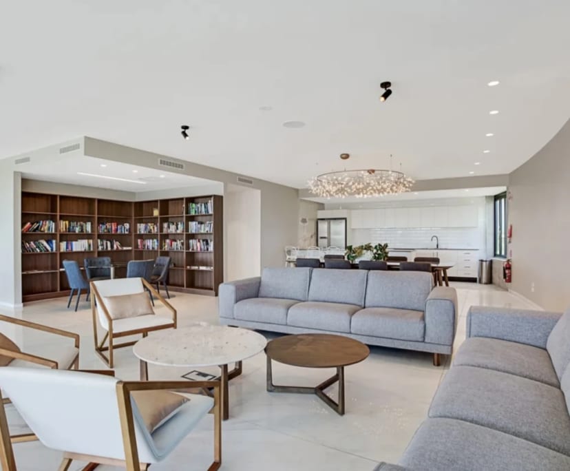 $400, Flatshare, 2 bathrooms, Varsity Lakes QLD 4227