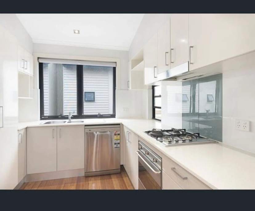 Unfurnished room in a share house