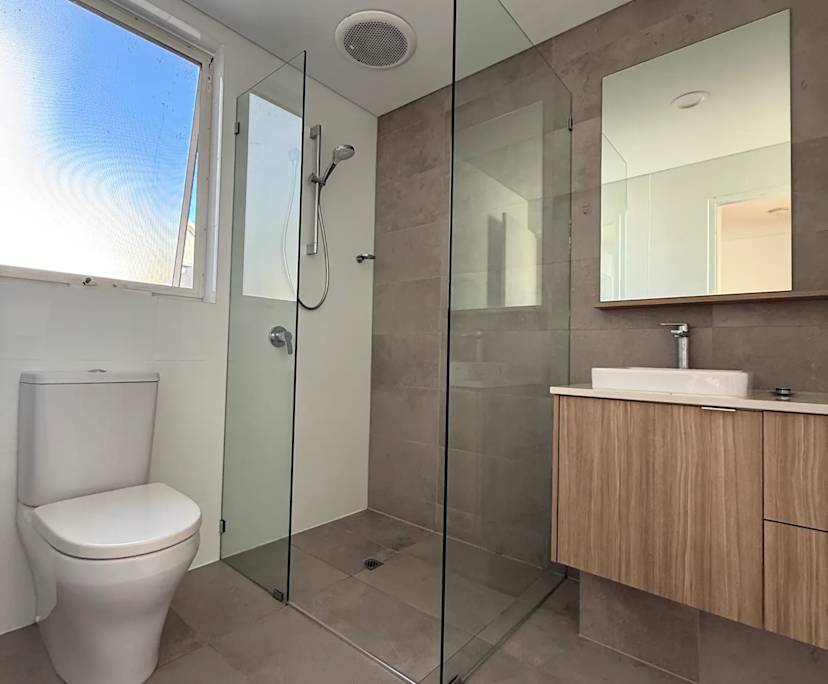 $385, Share-house, 2 bathrooms, Crawley WA 6009