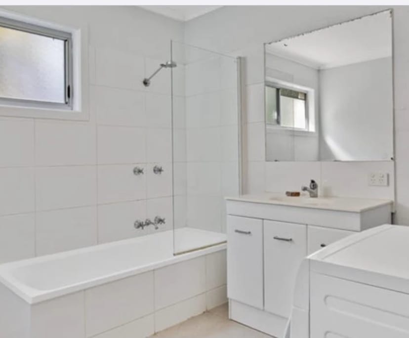 $260, Flatshare, 2 bathrooms, Nambour QLD 4560