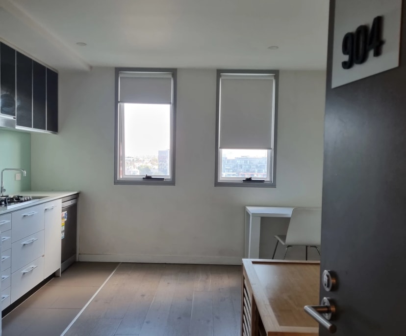 Furnished room studio flat for rent