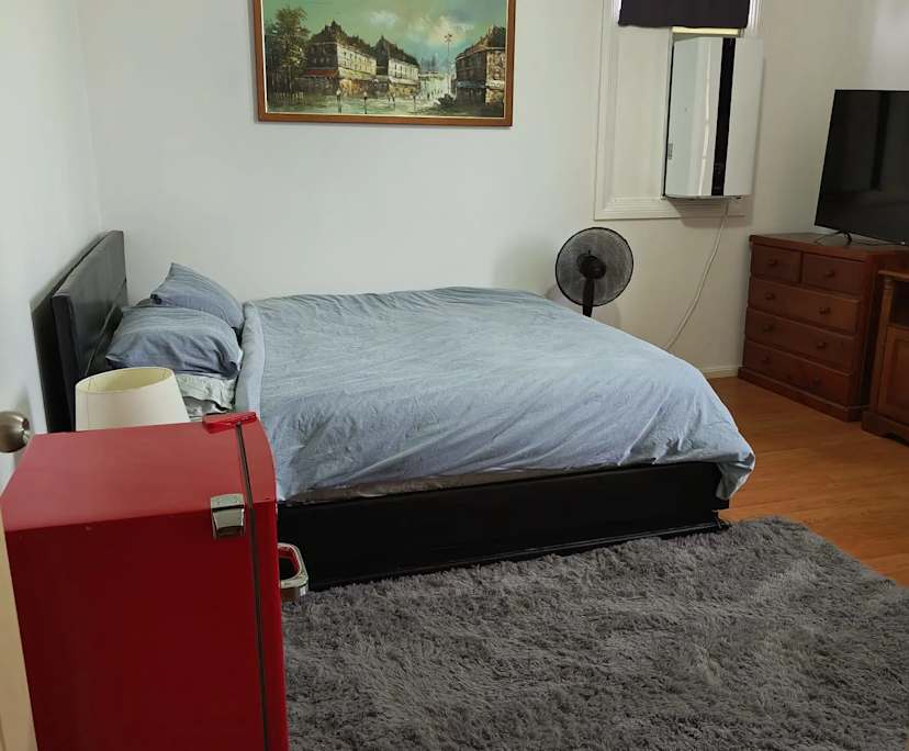 $270, Homestay, 3 bathrooms, Theresa Park NSW 2570