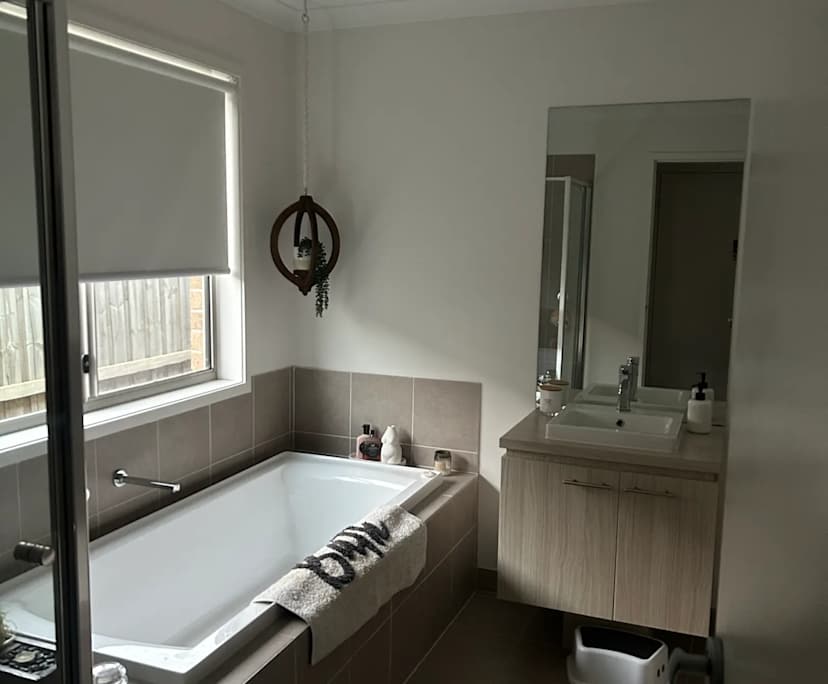 Furnished room with own bathroom