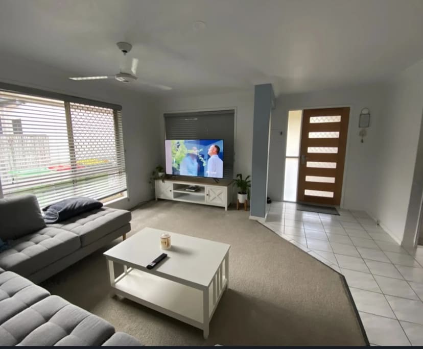 Room in a share house