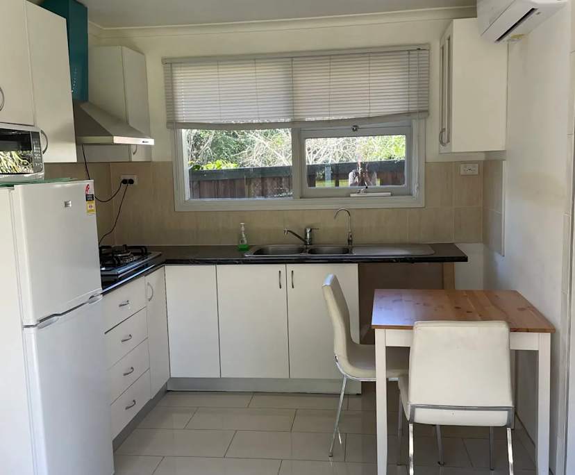 $580, Granny-flat, 2 bathrooms, Castle Hill NSW 2154
