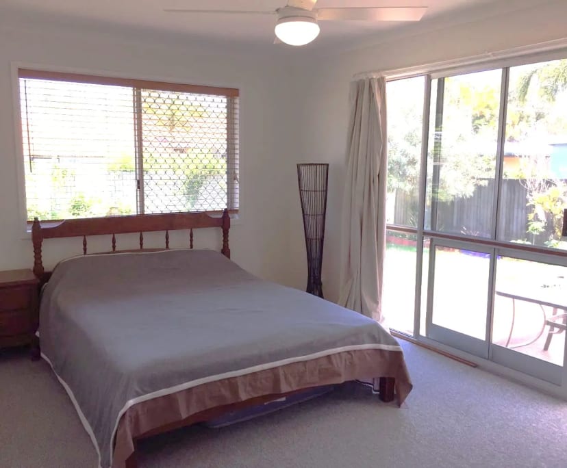 Furnished room in a share house
