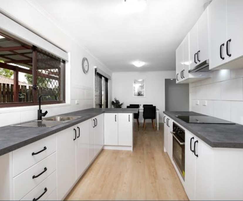 $200, Share-house, 3 bathrooms, Redland Bay QLD 4165