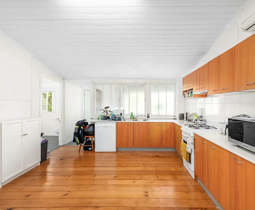 Unfurnished room in a share house