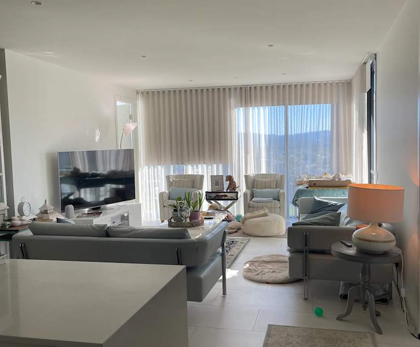 Furnished room with own bathroom