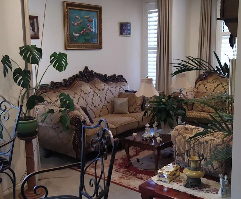 Room in a share house