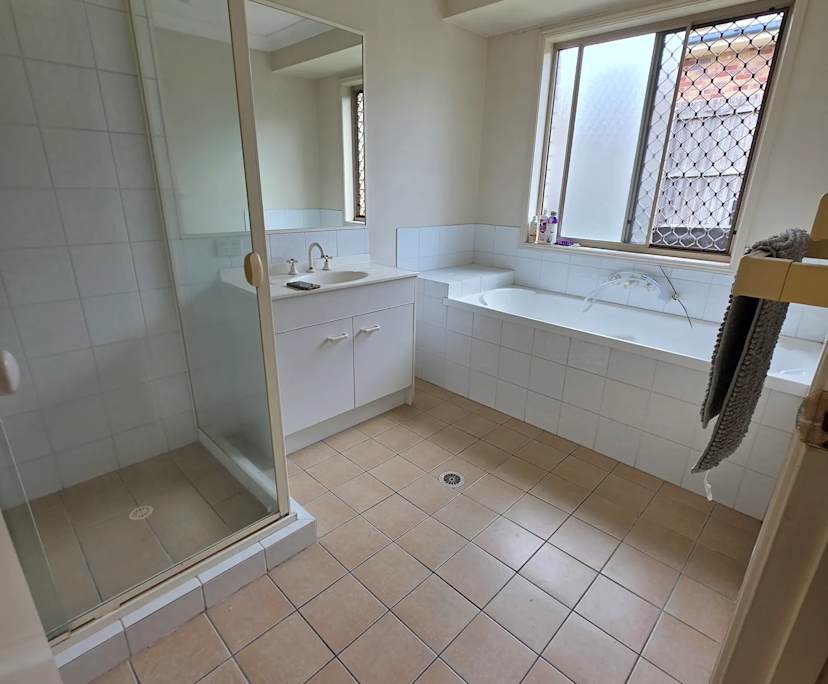 Unfurnished room with own bathroom