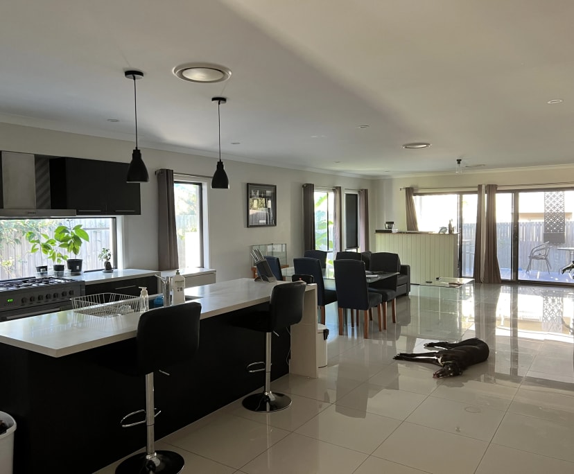 $290, Share-house, 4 bathrooms, Oxley QLD 4075