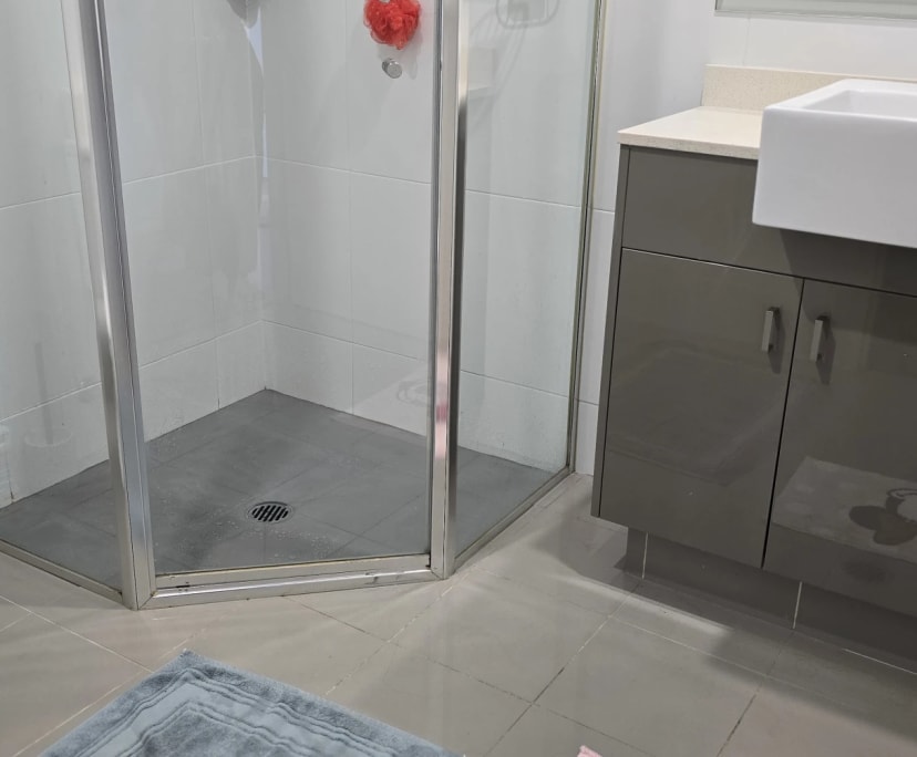 $420, Flatshare, 2 bathrooms, Hornsby NSW 2077