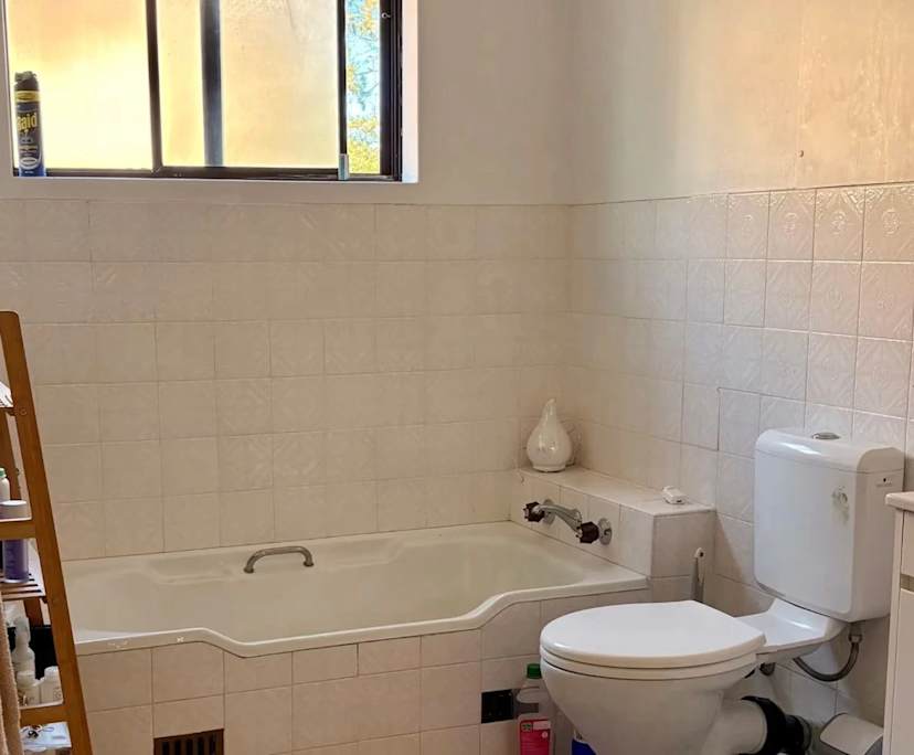 $275, Flatshare, 2 bathrooms, Penshurst NSW 2222