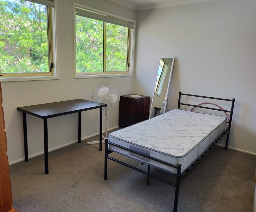 Room in a share house