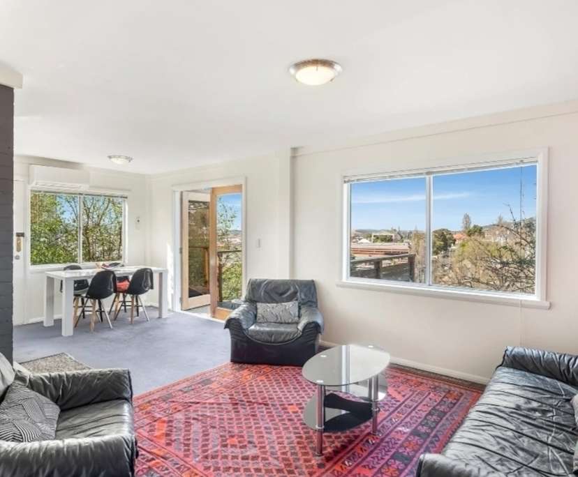 Whole property with 2 rooms for rent