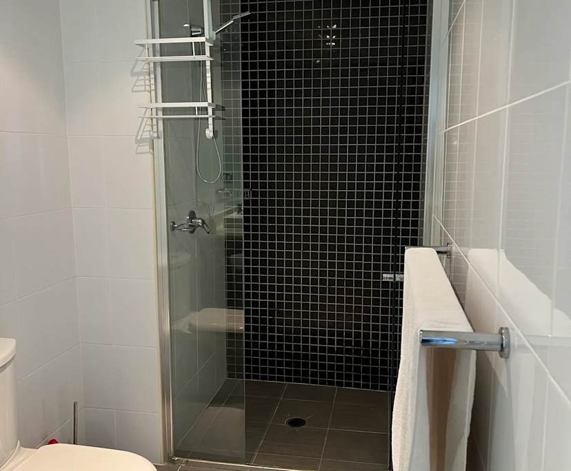 $550, Flatshare, 2 bathrooms, Southport QLD 4215