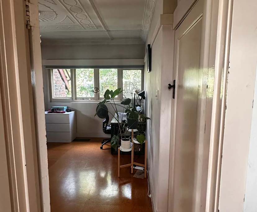 Furnished room in a share house