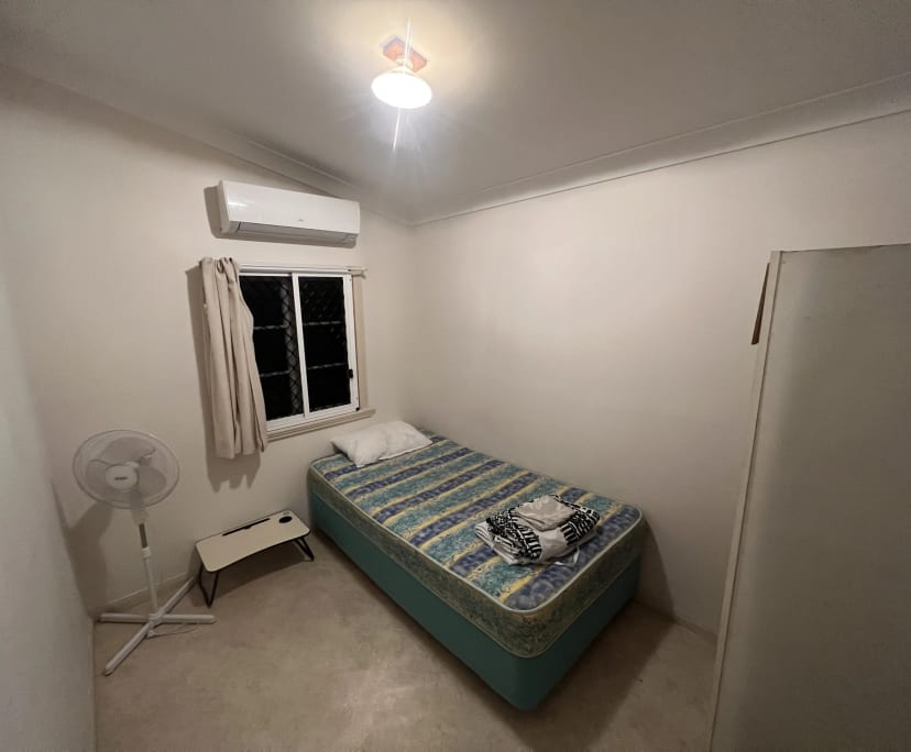 Room for Rent in Mareeba, QLD 160, Furnished, Sha...