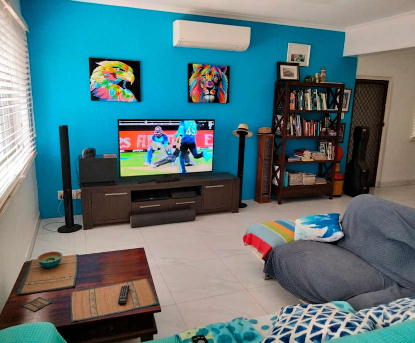 Room in a share house