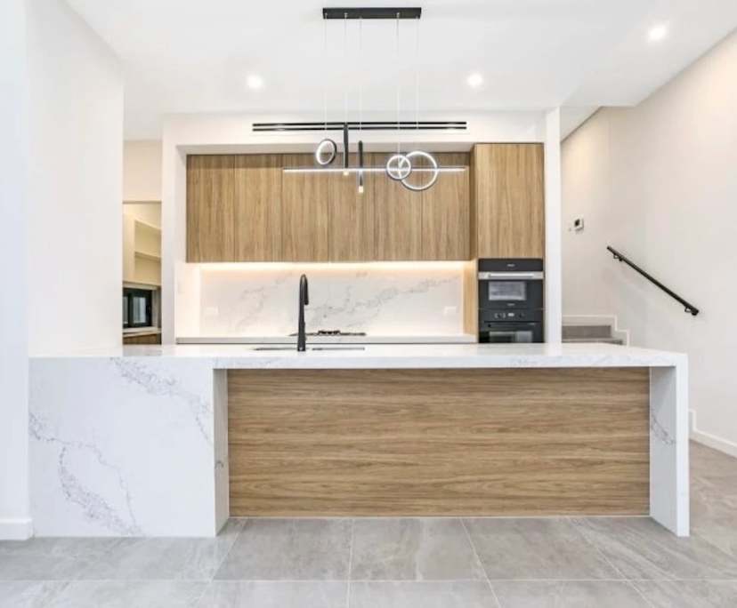 Room with ensuite in a share house