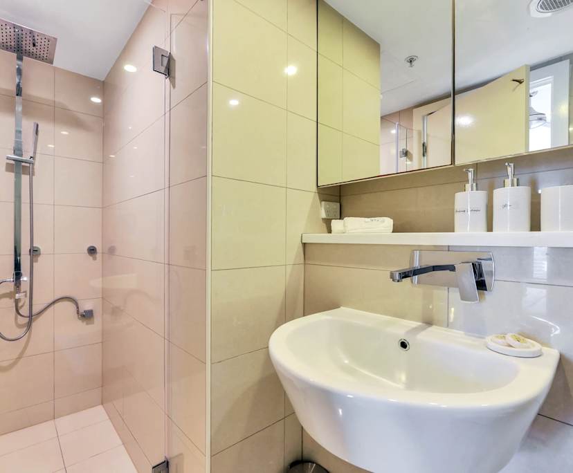 Furnished room with ensuite in a share house