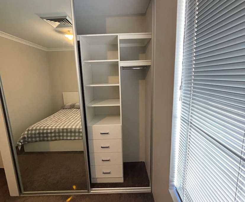 $350, Share-house, 2 rooms, High Wycombe WA 6057, High Wycombe WA 6057