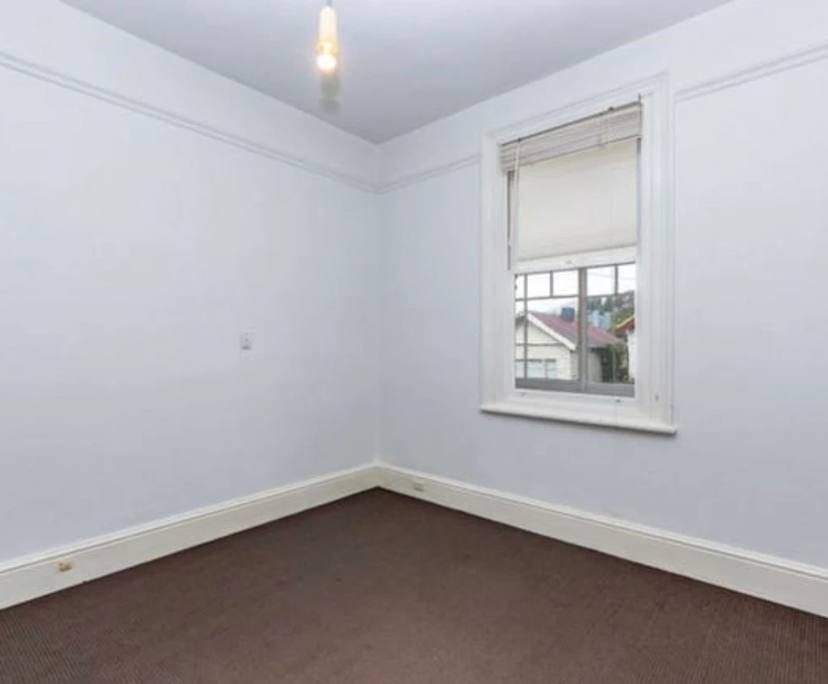 Unfurnished room in a share house