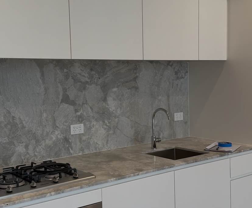 Whole property with 2 rooms for rent