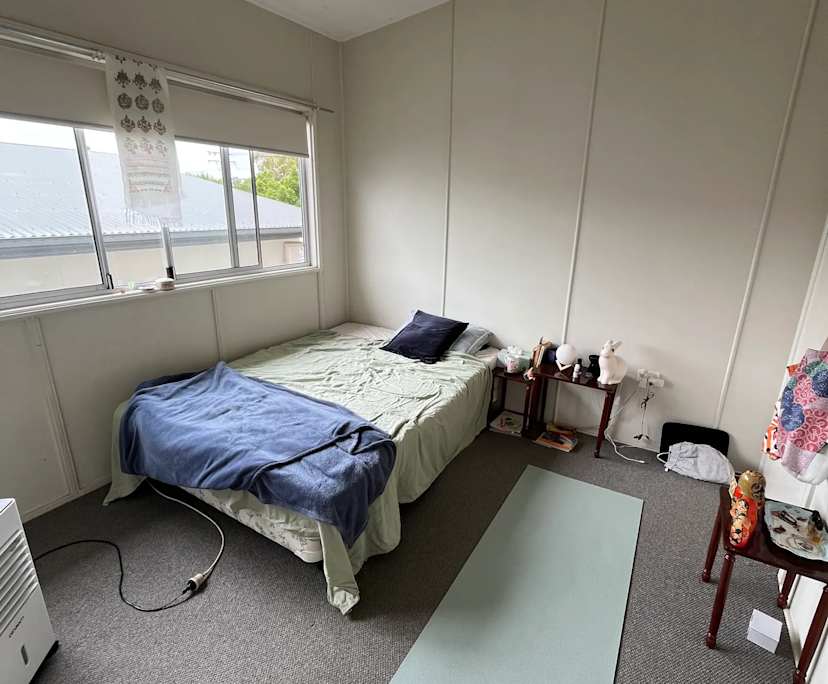 $198, Share-house, 4 bathrooms, Labrador QLD 4215