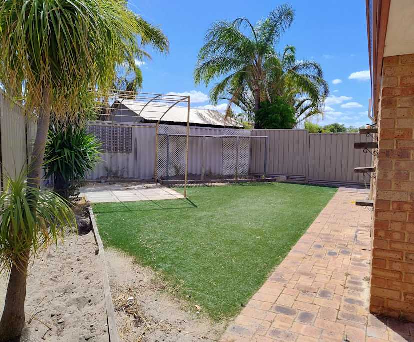 $300, Share-house, 4 bathrooms, Ballajura WA 6066