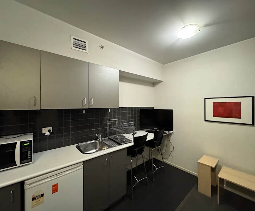 Whole property with 2 rooms for rent