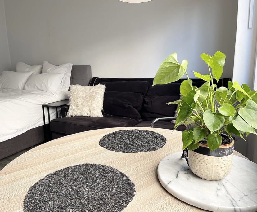 Furnished room studio flat for rent