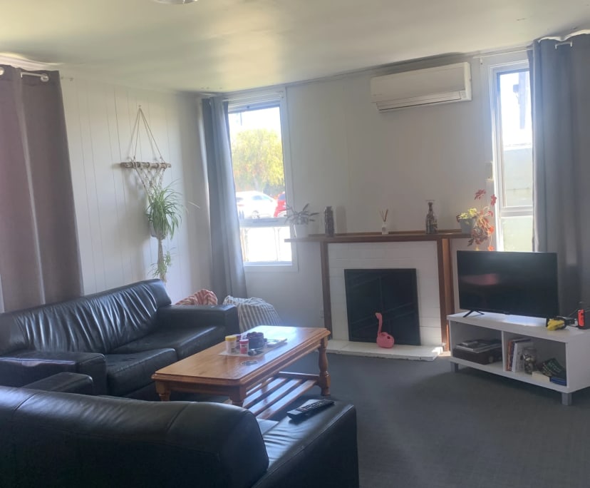 $280, Share-house, 4 bathrooms, Bairnsdale VIC 3875