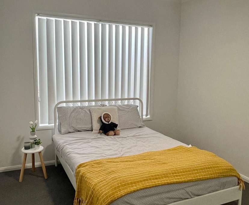 $300, Share-house, 4 bathrooms, Greenbank QLD 4124