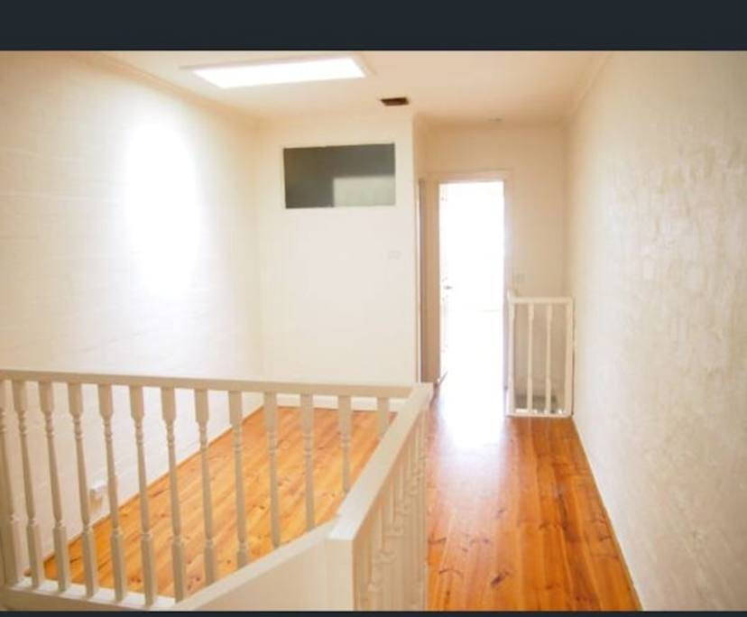 $216, Share-house, 3 bathrooms, St Kilda VIC 3182