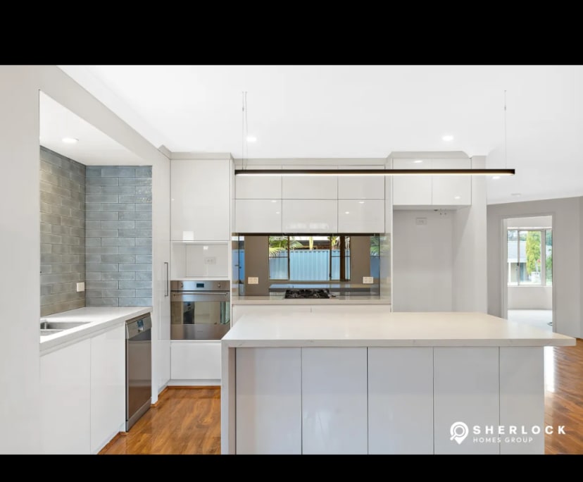 $330, Share-house, 3 bathrooms, Rivervale WA 6103