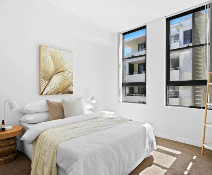 Furnished room with own bathroom
