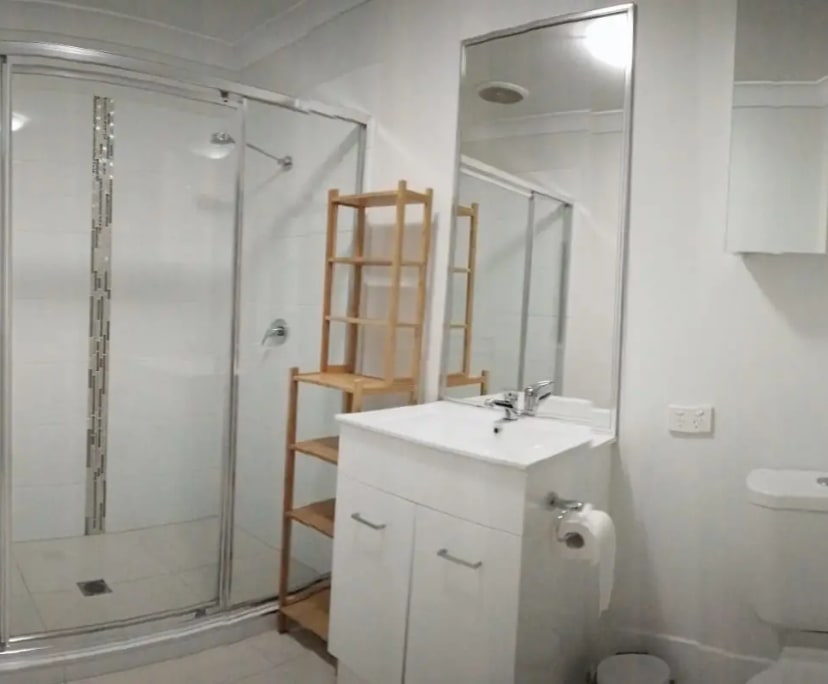 $220, Share-house, 3 bathrooms, Coomera QLD 4209