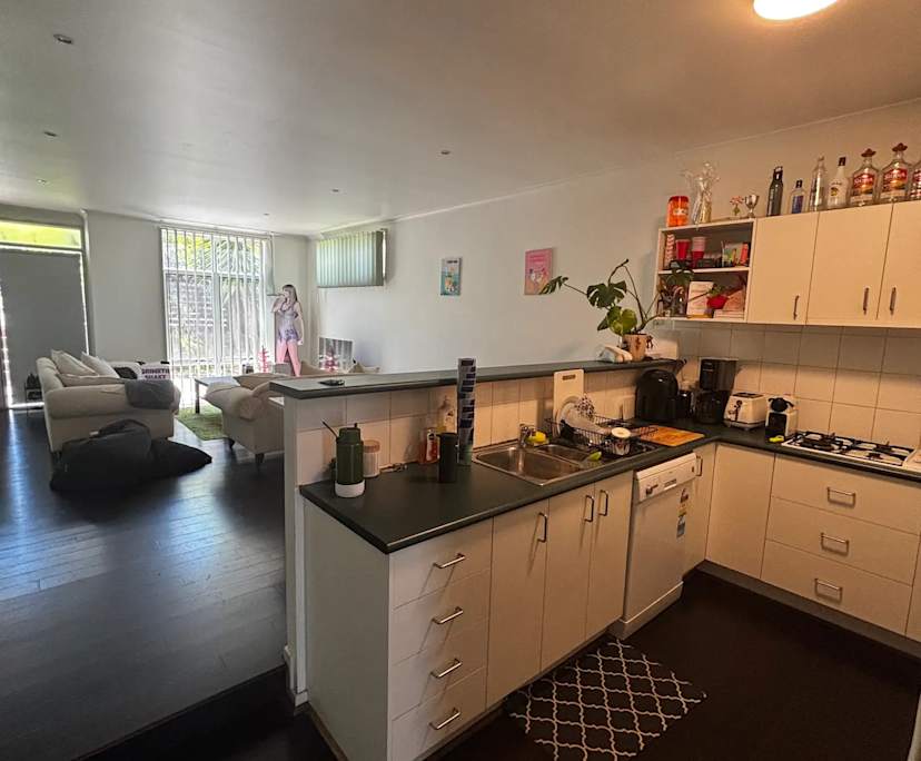 Unfurnished room in a flatshare