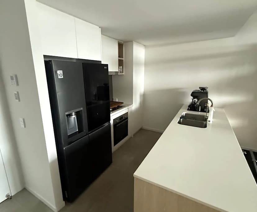 $300, Flatshare, 2 bathrooms, Hope Island QLD 4212