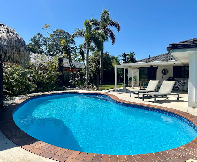 $375, Share-house, 5 bathrooms, Mermaid Waters QLD 4218