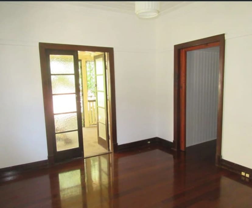 Unfurnished room in a share house