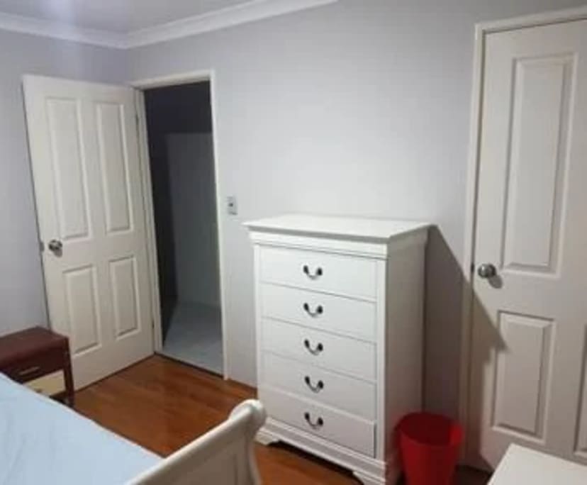 $300, Share-house, 4 bathrooms, Canning Vale WA 6155