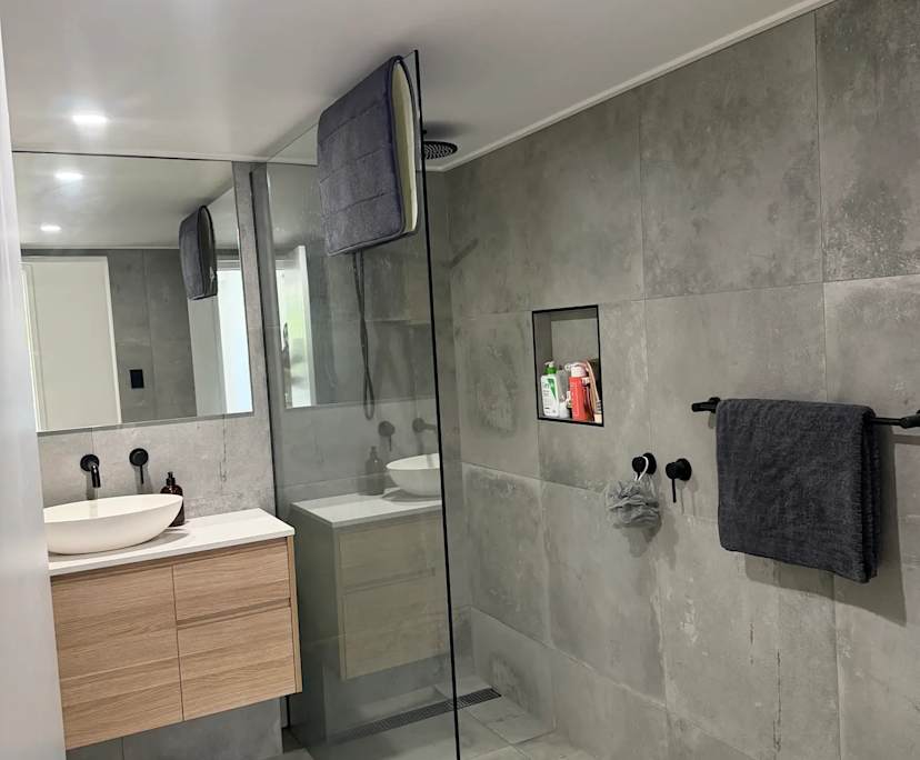 $500, Flatshare, 2 bathrooms, Mermaid Beach QLD 4218